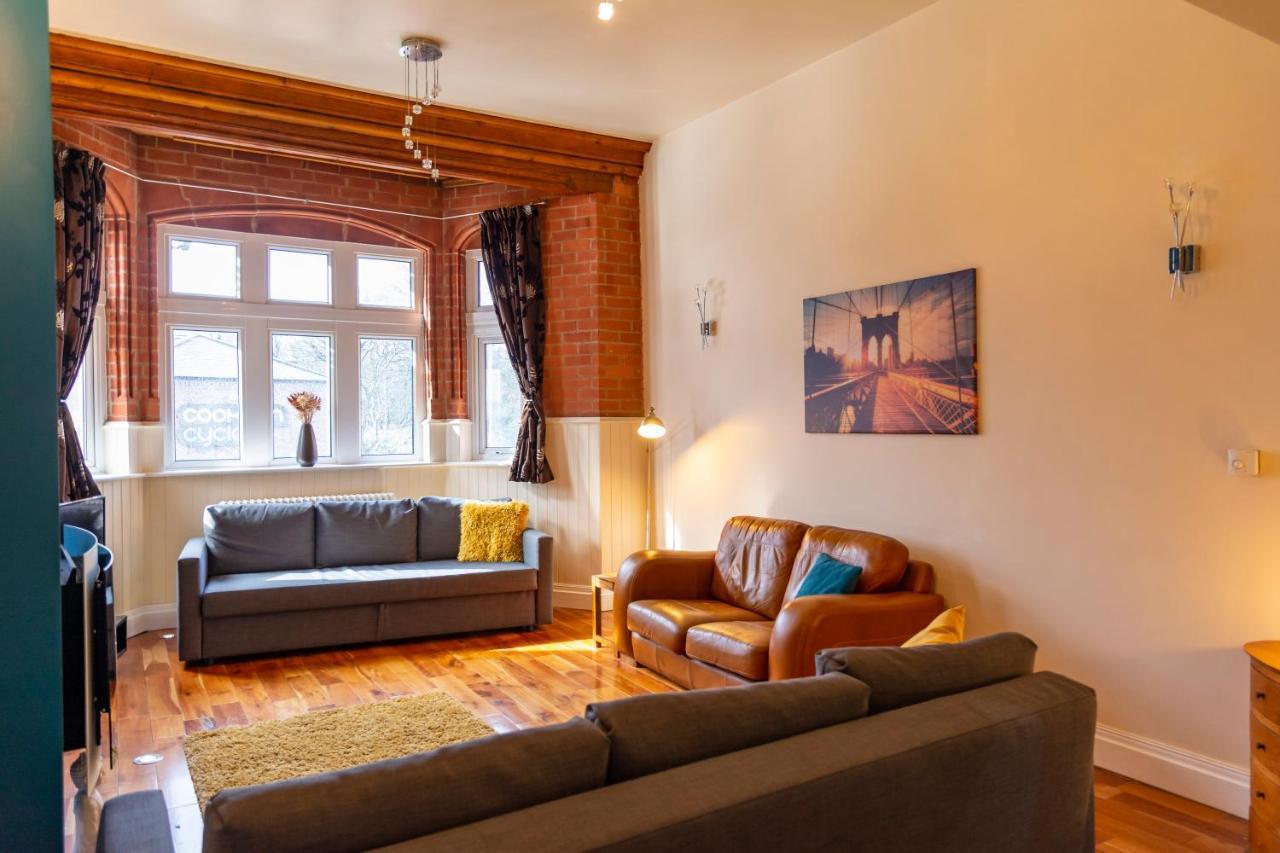 Apartment No 1 - The Old Red King Pub, Whitefield, 맨체스터 외부 사진